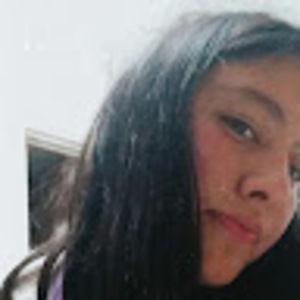 Meet your Posher, Alejandra
